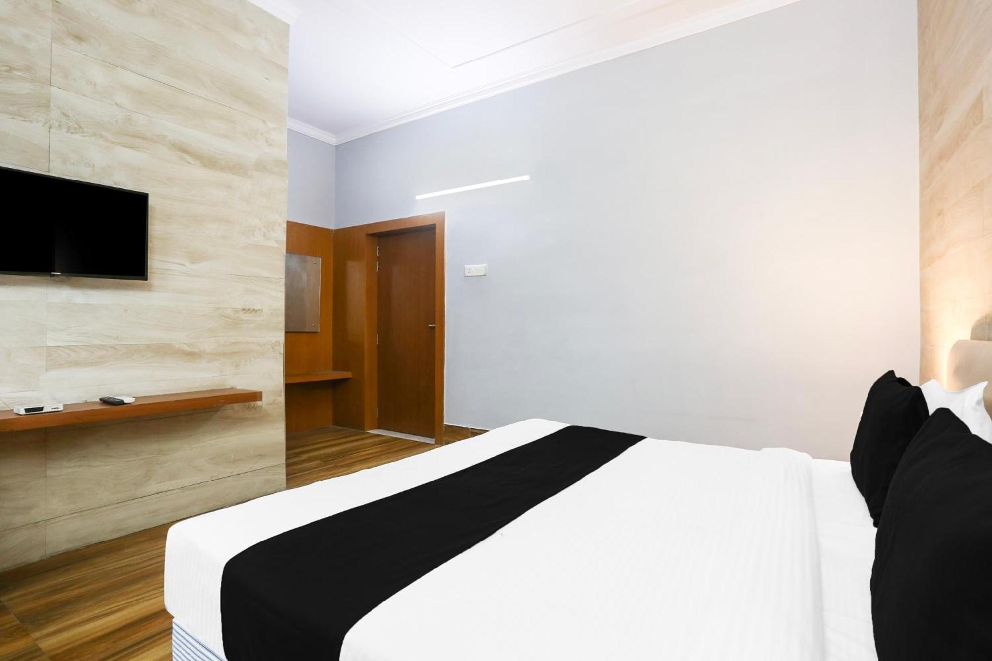 Super Collection O Bhiwadi Hotel Exterior photo